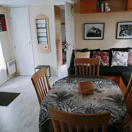 Mobil-home A Louer Dans Le Golfe De Saint-tropez منتزه العطل