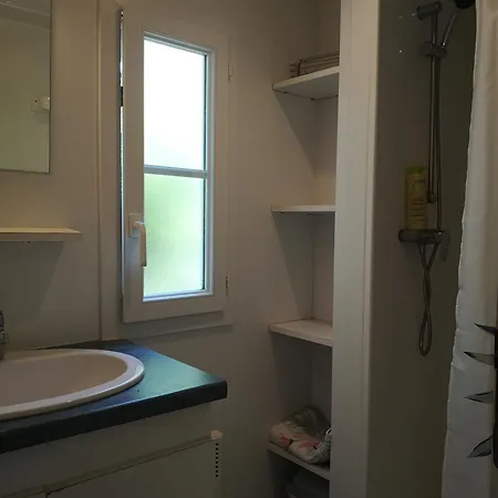 Mobil-home A Louer Dans Le Golfe De Saint-tropez פארק נופש