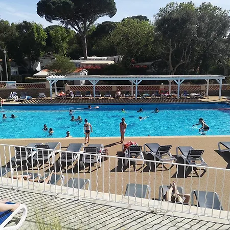 פארק נופש Mobil-home A Louer Dans Le Golfe De Saint-tropez *